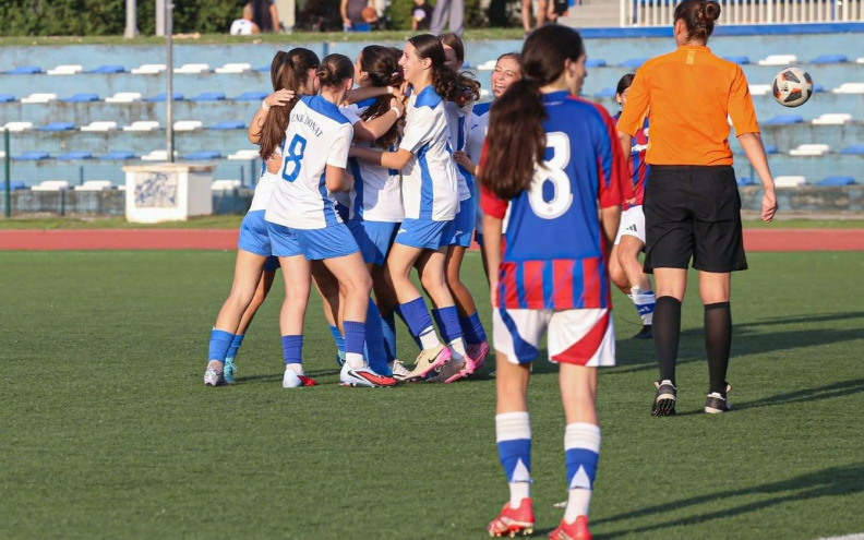 Kadetkinjama Donata tri boda iz Osijeka, poraz pionirki