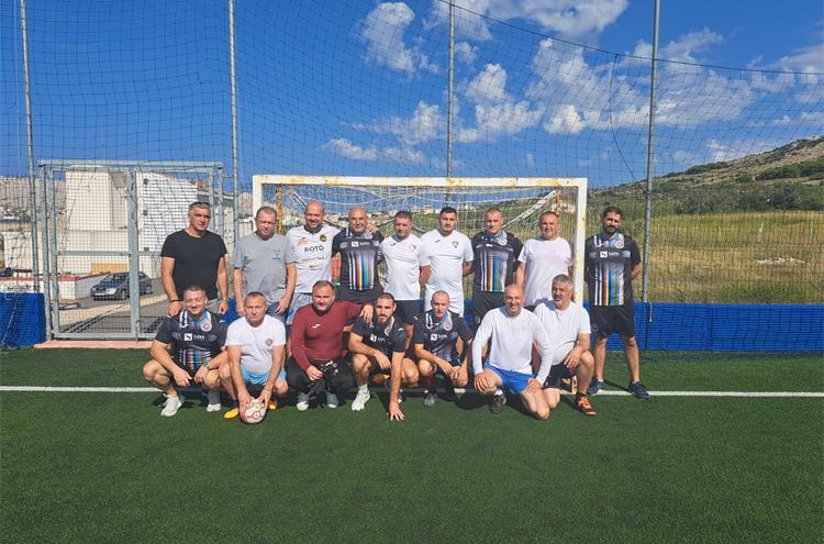 Policijski službenici PP Belišće u posjeti policijskim službenicima PP Pag