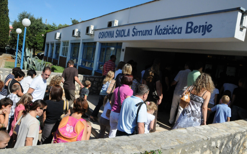 UPISI U ŠKOLU Ove godine bez prvašića 12 županijskih područnih škola