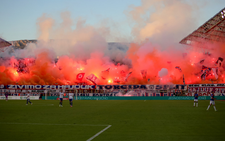Zbog nereda na utakmici u Splitu pivedeno 39 osoba