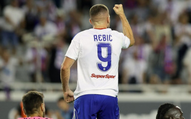 Hajduk pobijedio Lokomotivu, premijerni gol Rebića