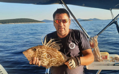 Vrški ribolovac Andrija može se pohvaliti još jednim ulovom za pamćenje