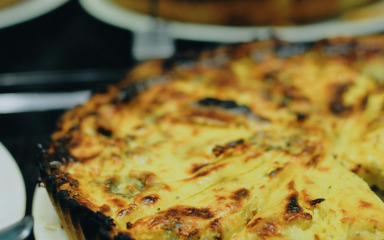 Imamo odličan recept za pitu od špinata sa sirom i lukom