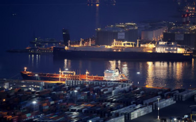 EU zabranjuje uvoz ruskog ukapljenog plina: “Sada zauvijek okrećemo tu stranicu”