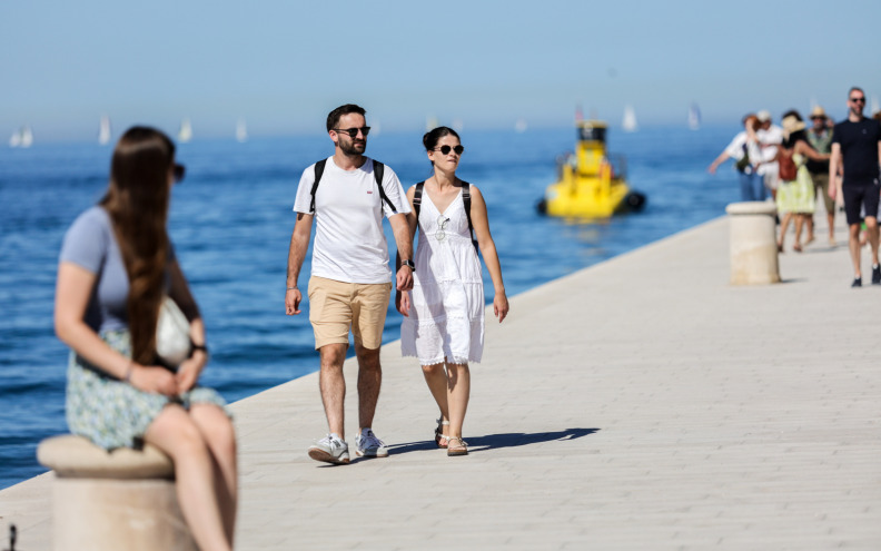 'IMAŠ SREĆE...' Pitali smo ChatGPT što treba posjetiti onaj tko prvi put dolazi u Zadar: Evo odgovora