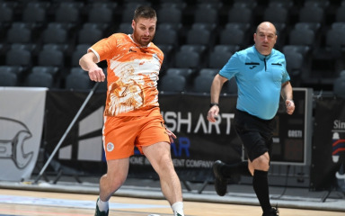 Zaton zahvatila Nevera, devet pogodaka Mladića