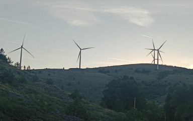 UDAR NA PRIRODU: I znanstvenici su protiv novih vjetroelektrana kod Gračaca!