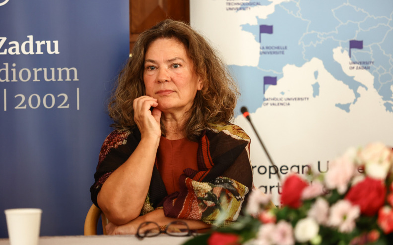 U svečanoj atmosferi predstavljena nova knjiga Divne Mrdeže Antonina