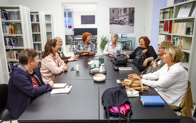 Klub čitatelja za umirovljenike u Zadru okuplja trinaest zaljubljenica u pisanu riječ