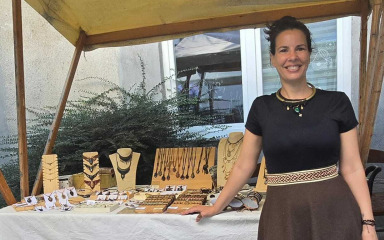 SUNFLOWERSBYANA Ručni rad nije luksuz, već način podrške malih i kreativnih priča