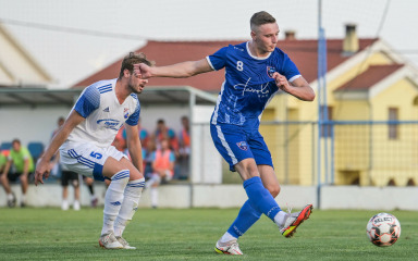 Zemunik i Dalmatinac nastavili tijesnu utrku