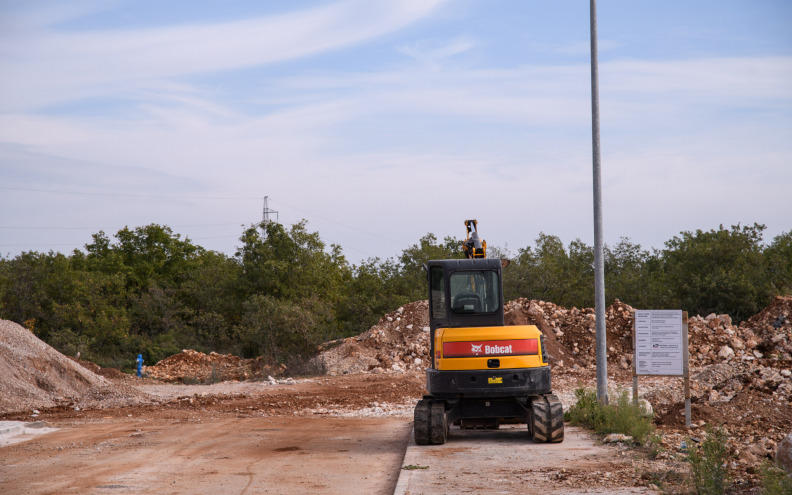 Komunalno opremanje treće poslovne zone Općine Poličnik je pri kraju
