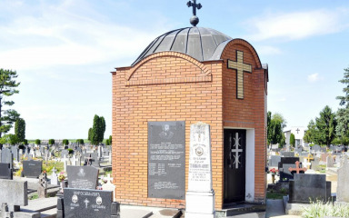 POČELO RUŠENJE Uklanja se građevina posvećena vođi srpske pobune Šoškočaninu