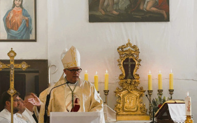 Na blagdan sv. Jeronima, nadbiskup Zgrablić predvodio misu u Vlašićima na Pagu