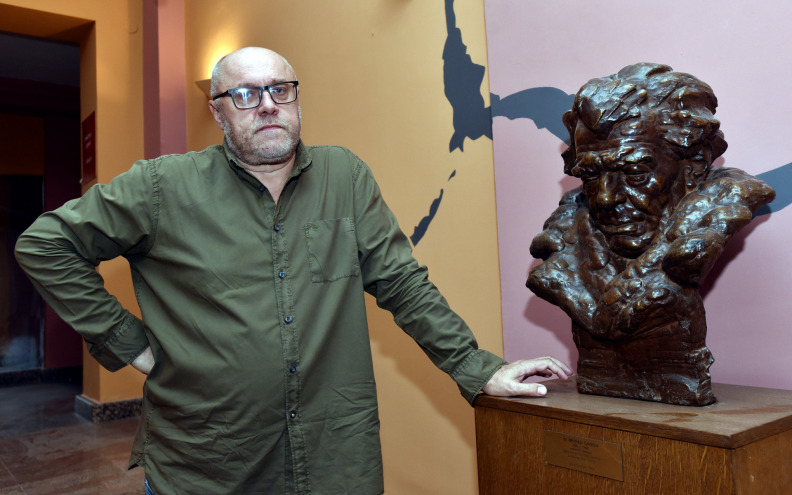 Ferenčina dovodi 'Infišacije' u HNK Zadar: 'Gušimo se u mislima, ali kazalište nas spašava'