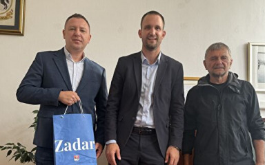 Gradonačelnik Erlić susreo se s nagrađenim fotografima