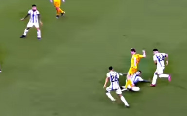 ‘Najprljavija’ utakmica ovog stoljeća odigrana je nedavno: Zvijezde su gubile živce, a sudac je srušio rekord