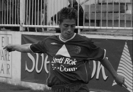 ZAUVIJEK U NAŠIM SRCIMA Na današnji dan Hrvoje Ćustić proslavio bi 42. rođendan