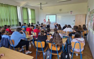 Preventivne aktivnosti policije u OŠ Petra Zoranića u Jasenicama