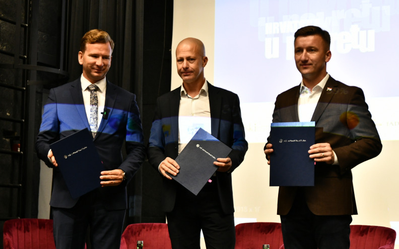 Potpisan sporazum za razvoj željeznice u Zadarskoj županiji