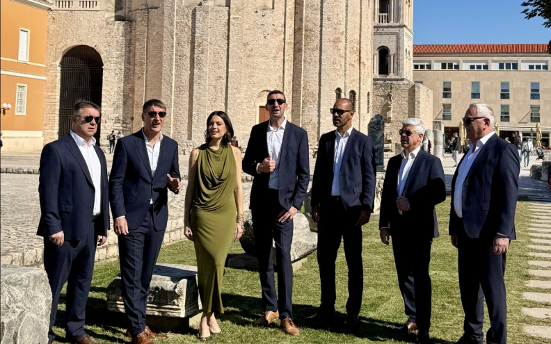 VIDEO Kad se Slavonija i Dalmacija susretnu u pjesmi: Mia Dimšić i Tomislav Bralić oduševili duetom