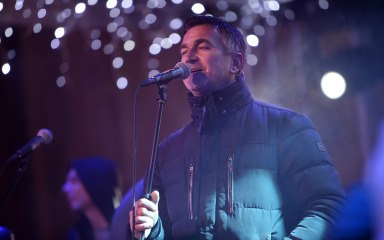 Večeras na Adventu Vista, te Ivica Sikirić Ićo i Leo Rados koji su trebali nastupiti na odgođenom otvaranju