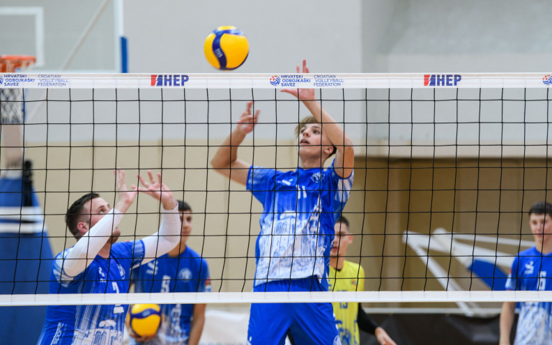 Cure besprijekorne, momci tijesno slavili