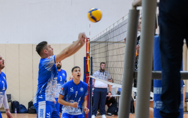 Odbojkaši ostali bez bodova u Kaštel Starom