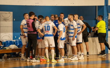 Rukometaši Zadra 1954 doživjeli vrlo hladan tuš u Karlovcu