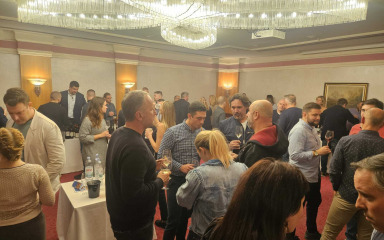 U srcu Zagreba Enozoik otvorio vrata svijeta vina