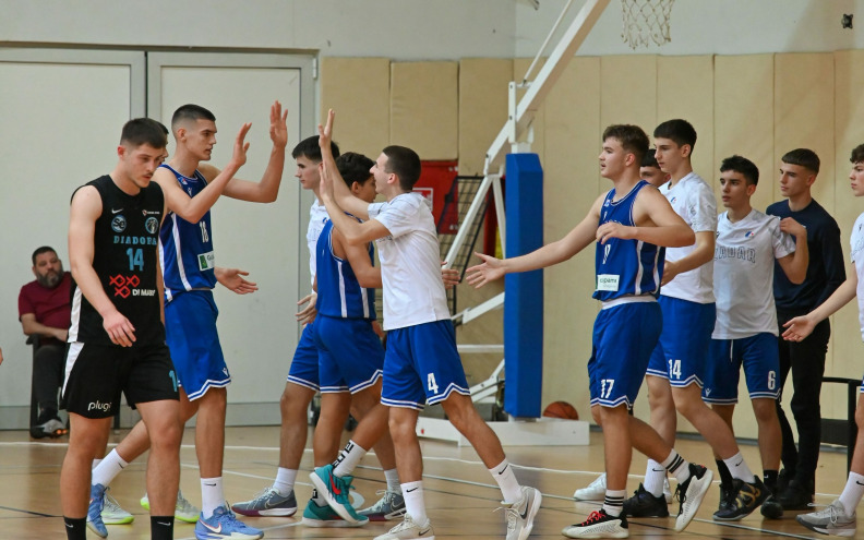 Juniori KK Zadra se zagrijavaju za drugi dio sezone kada kreće 