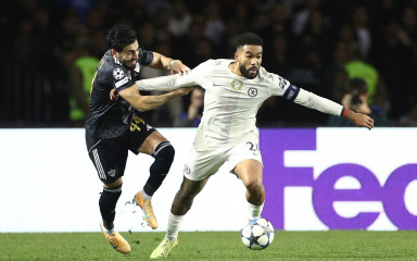 Pobjeda Pafosa, Chelsea bez pobjede u Bakuu