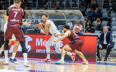 Protiv potentne Mege traži se izlaz iz crne regionalne rupe