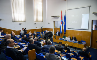 Erlić: »HDZ je protiv svakog nasilja i radikalizacije, svi potpaljuju vatru«