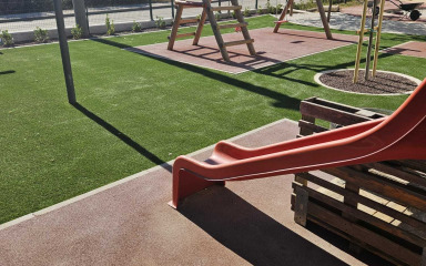 Uređeno dječje igralište u sklopu vrtića Školjić