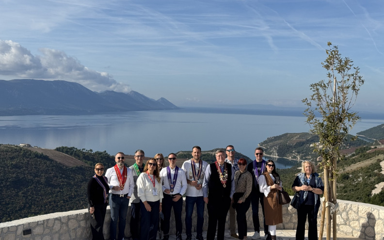 Obitelj Štimac stvorila je vinariju koja prkosi gravitaciji i oduševljava