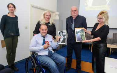 Uručene nagrade ‘Goran Bujić’ i ‘Donat 2025’: Večer posvećena književnosti, novinarstvu i kulturnoj izvrsnosti