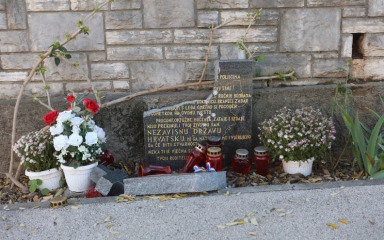 PET VIJESTI DANA Uništenje spomen-ploče Rajku Lozi izazvalo brojne reakcije