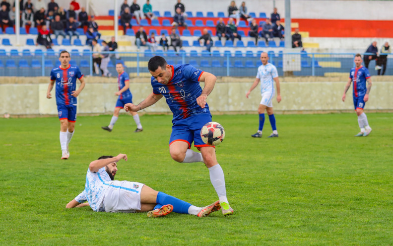 Zemuniku derbi sezone, NOŠK-u prva pobjeda
