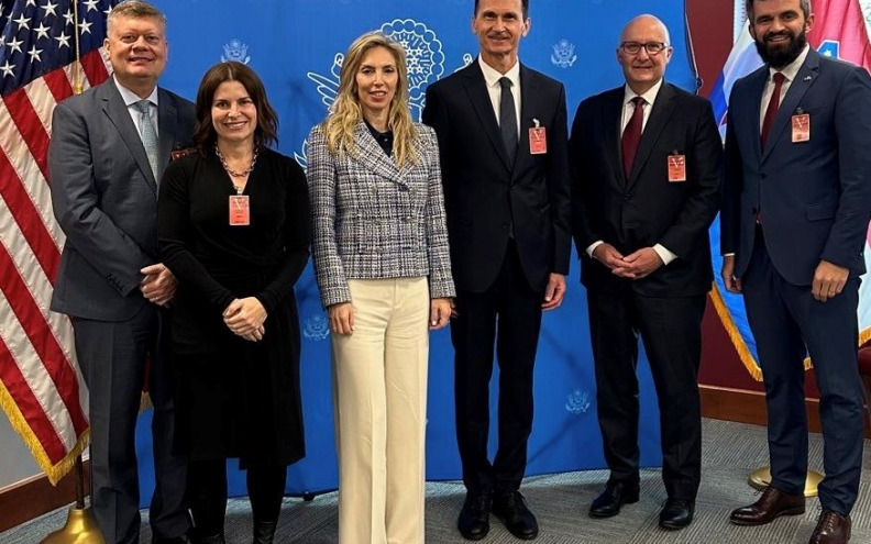 Veleposlanica SAD-a primila delegaciju UPMC-a