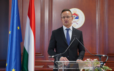 Srbiji zaustavljena isporuka nafte iz Hrvatske, Mađarska im nudi pomoć