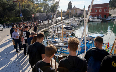 Prezentacijom “Idra u Foši” započeo je program obilježavanja Dana grada