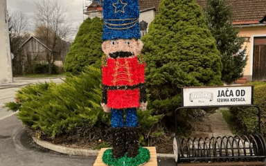 Oglasio se župnik koji je tražio uklanjanje Orašara: ‘Ispričavam se zbog uznemirenosti’