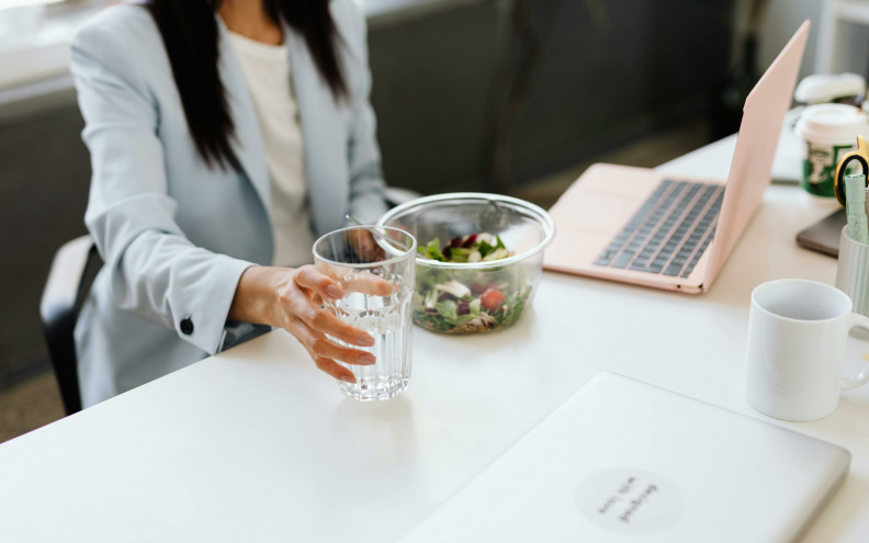 Stvarno biste trebali uzeti pauzu za ručak, evo zašto