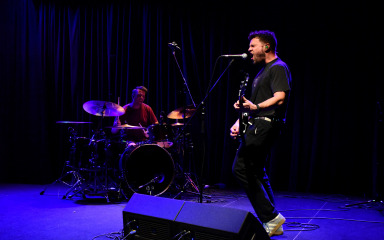 Premijerni nastup koprivničkog punk-noise dua ostavio sjajan dojam na zadarsku publiku