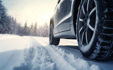 Od 15. studenog zimski uvjeti na cestama i obaveza korištenja zimske opreme na vozilima