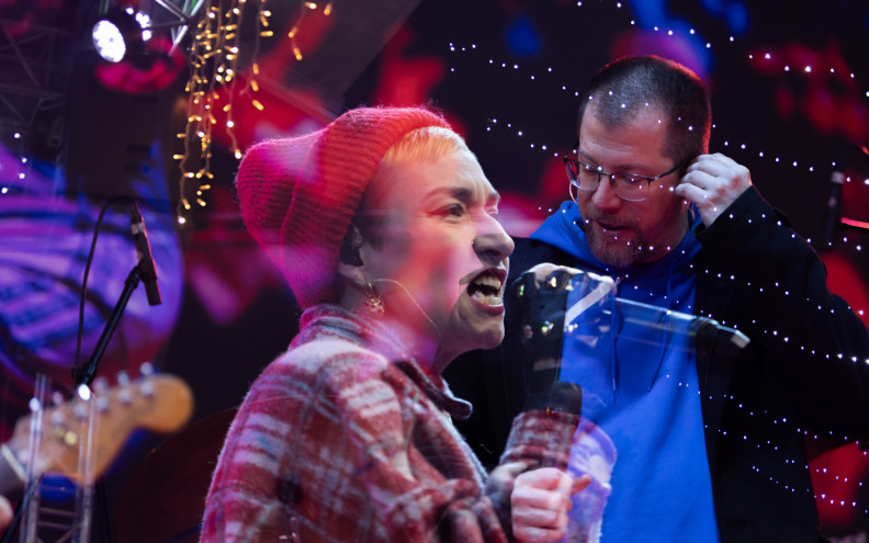 [FOTO] Elemental zagrijao atmosferu na Trgu Petra Zoranića