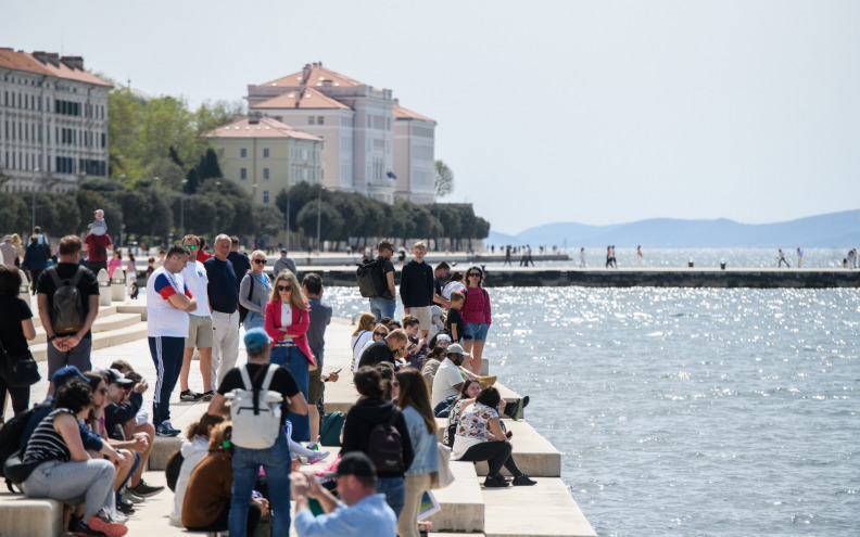 TURIZAM NA RASKRIŽJU Brojke rastu, a kvaliteta pada