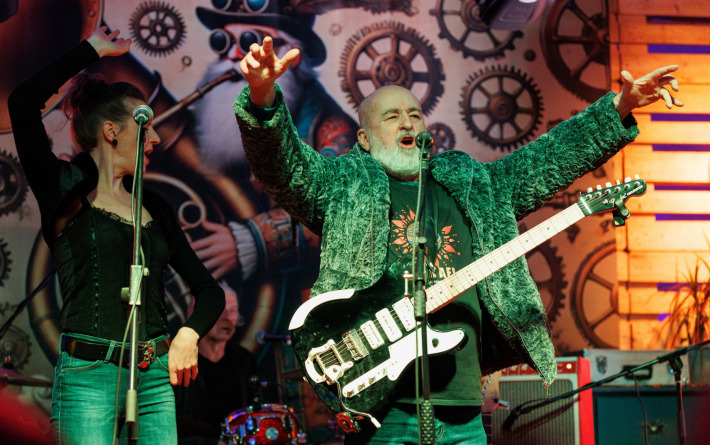 [FOTO] Gustafi rasplesali Božićni gramofon u Zadru