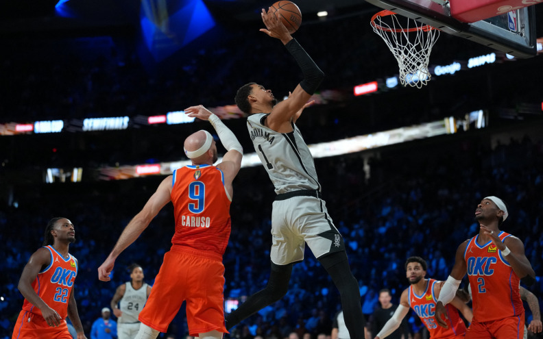 San Antonio Spursi i New York Knicksi finalisti NBA kupa